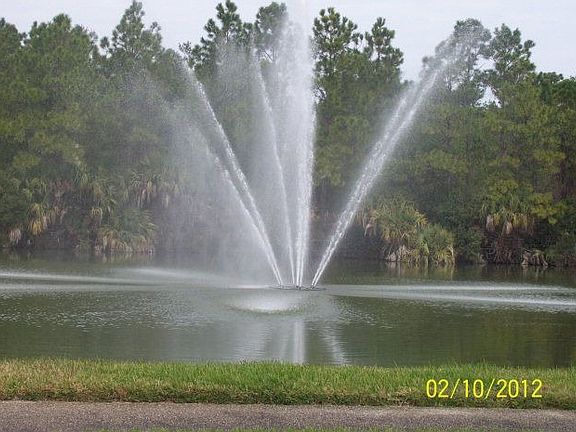 3rd image of 15 Emerald Lake Ct