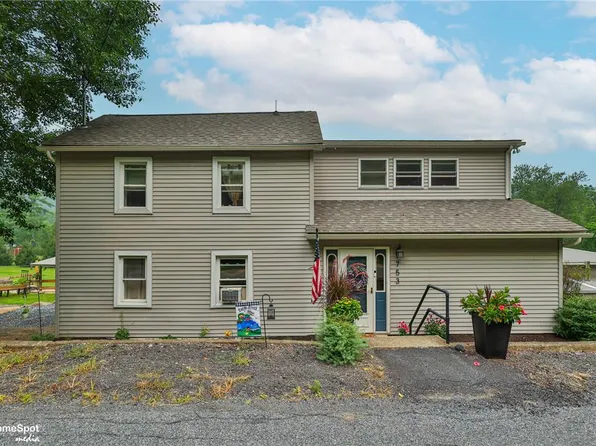 753 Lower Cherry Valley Rd, Stroudsburg, PA 18360