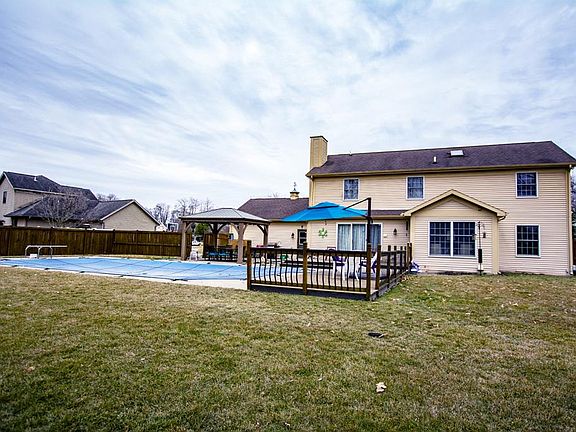 3rd image of 1554 Kershner Ln
