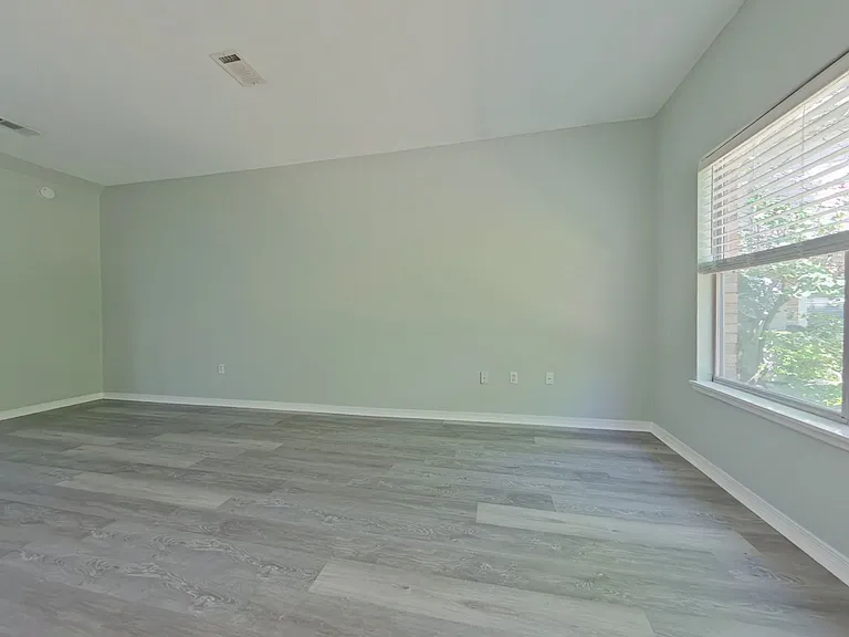 3-web-or-mls-3 Living Room-7_04142026