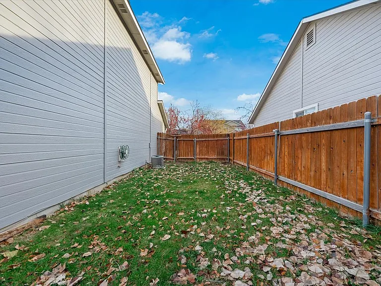 3685 S Creekwood Way — Photo 29