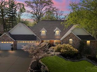 115 Kingsbrooke Blvd, Glen Carbon, IL