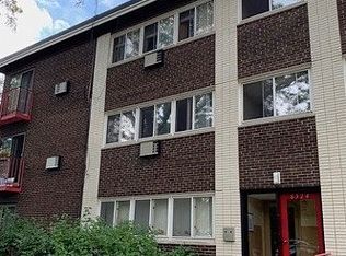 8524 Skokie Blvd APT 2B, Skokie, IL 60077