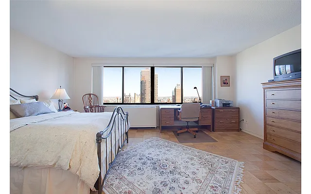 Sold by Douglas Elliman | media 5