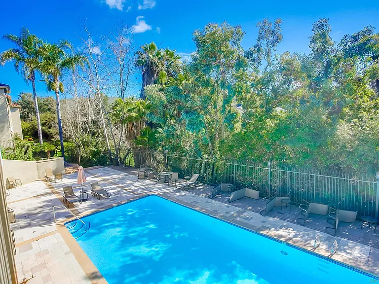 3513 Caminito Sierra #302 — Photo 34