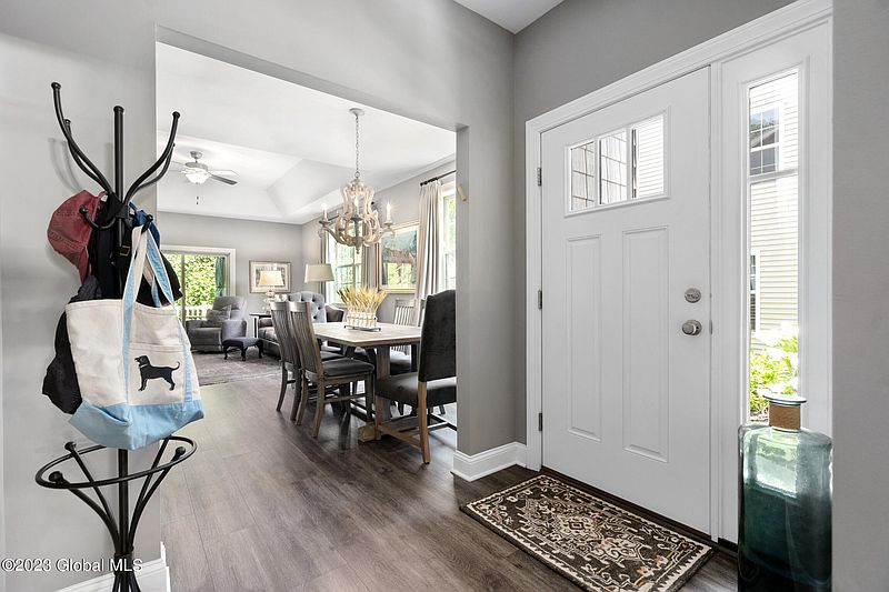 3rd image of 43 Canterbury Lane