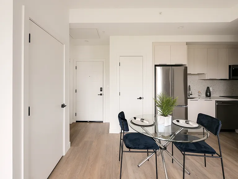 612 Constance Ave — Photo 18