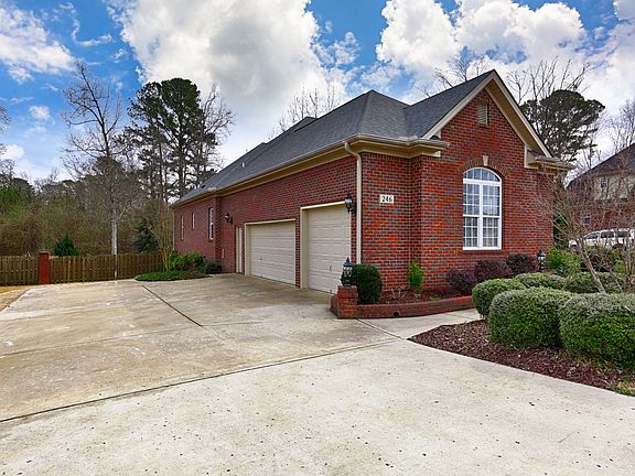 3rd image of 246 Bishop Farm Way NW