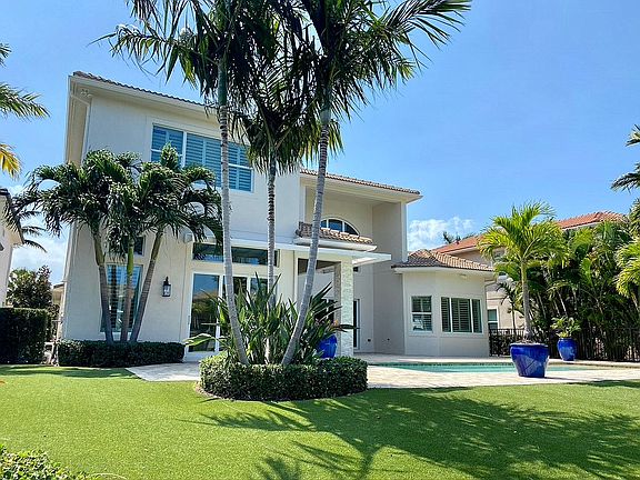 3rd image of 13910 Chester Bay Ln