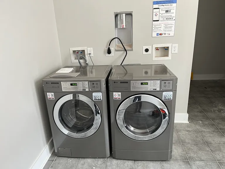 22 N King St #2B — Photo 7
