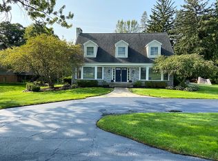 3839 Oakland Dr, Bloomfield Hills, MI 48301
