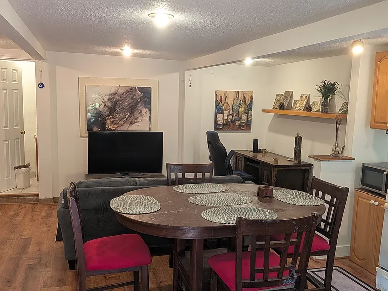 823 Maple St #2 — Photo 68