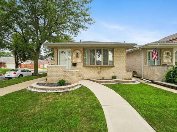 5601 S Sayre Ave, Chicago, IL 60638