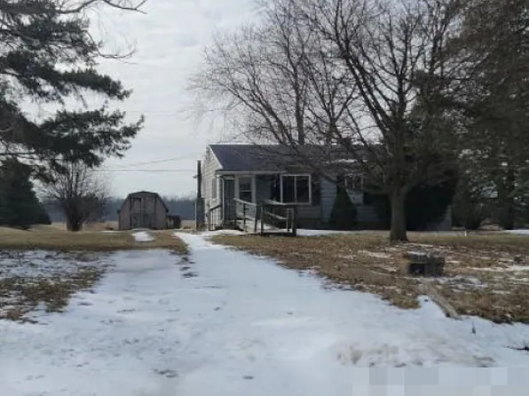 10287 Reid Rd, Swartz Creek, MI 48473