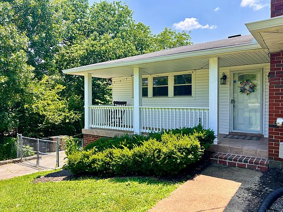 Unit entrance with porch!