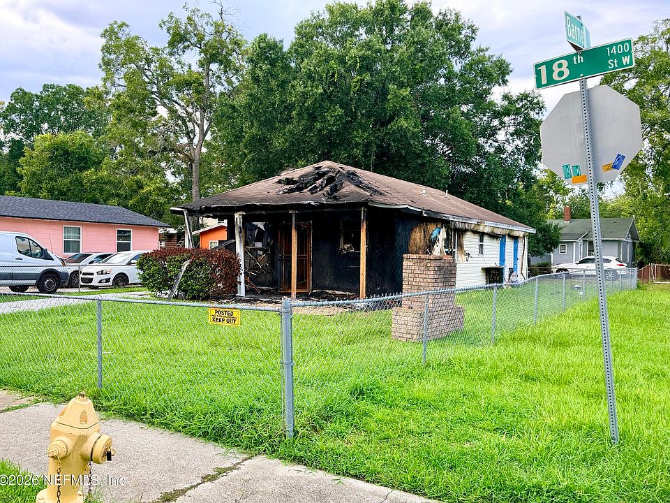 1st image of 1403 W 18TH Street