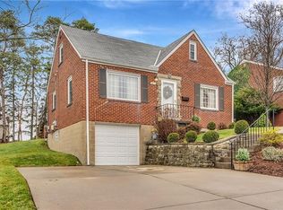 611 Somerville Dr, Pittsburgh, PA 15243