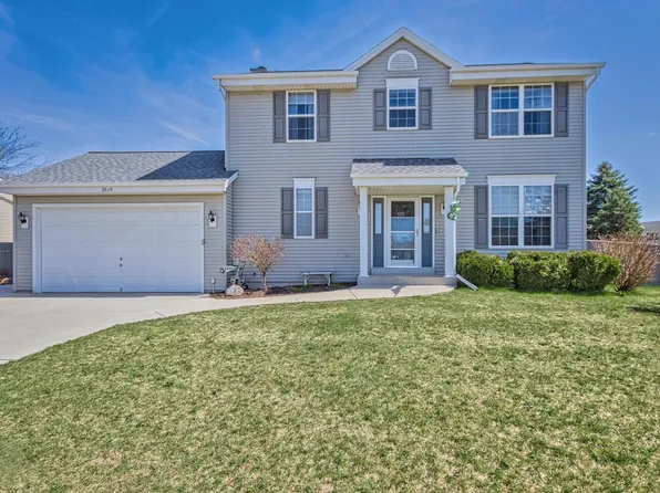 2619 North Sterling CIRCLE, East Troy, WI 53120