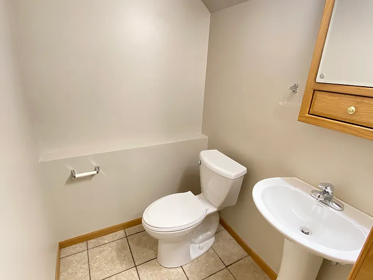 2272 Daniel Ct — Photo 6