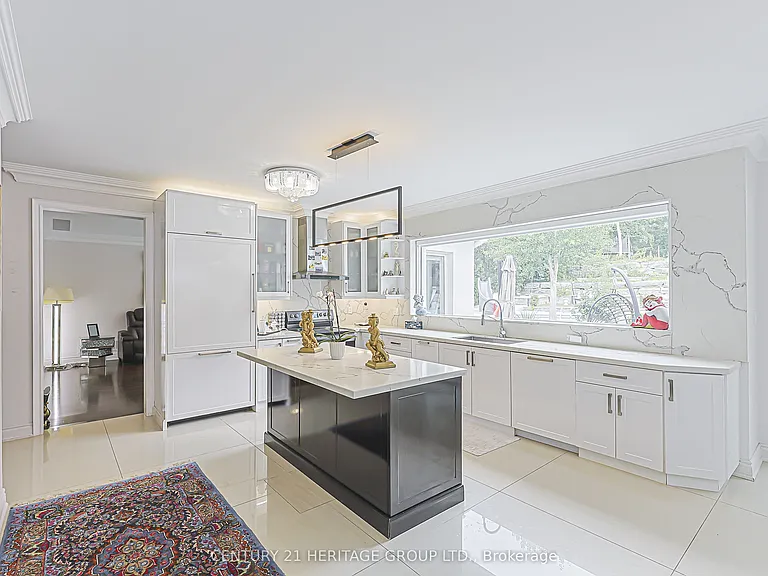 120 Kootenay Rdg — Photo 16
