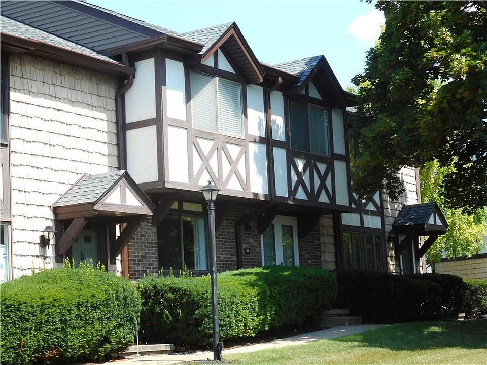 1st image of 33 New Wickham Dr