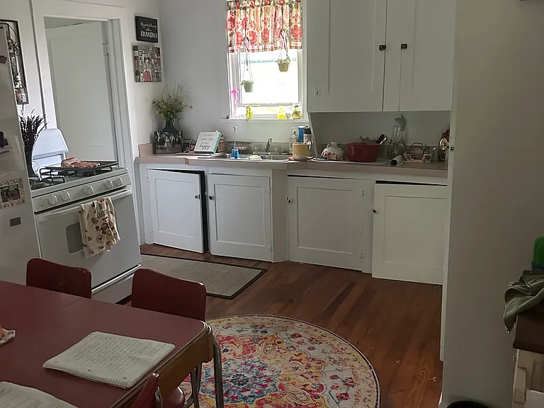 105 Huntington St #105 — Photo 4