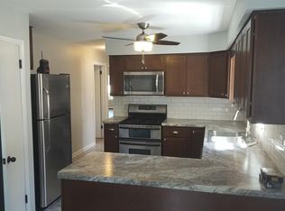 518 Barnsdale Rd APT 3, La Grange Park, IL 60526