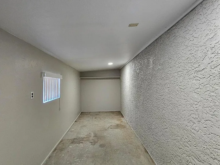 8702 W Pinnacle Peak Rd — Photo 16