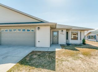 4001 Little Heart Way SE #101, Mandan, ND 58554