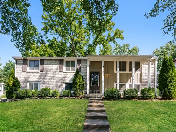 1124 NE 52nd Pl