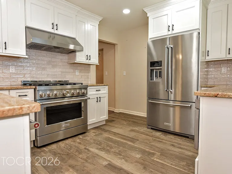 24 Maple Ave #2 — Photo 10