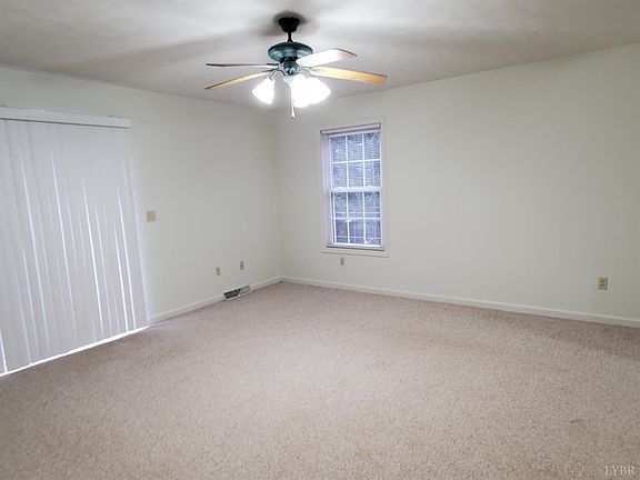 5th image of 6020 Igloe Dr