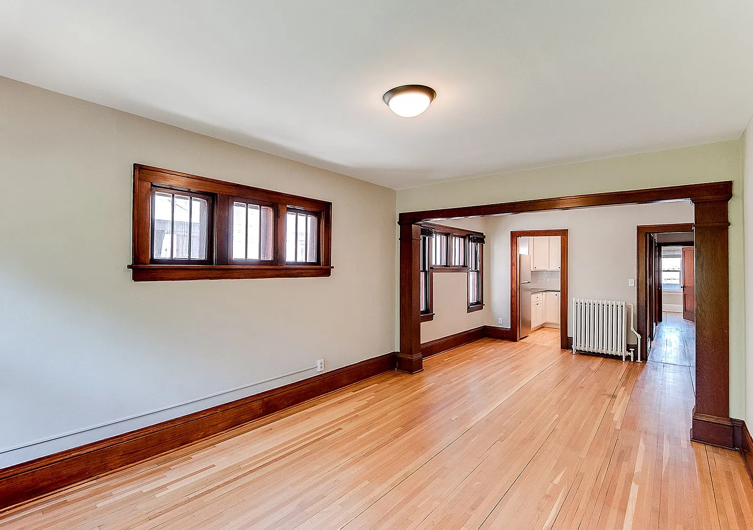 663 Lincoln Ave — Photo 3