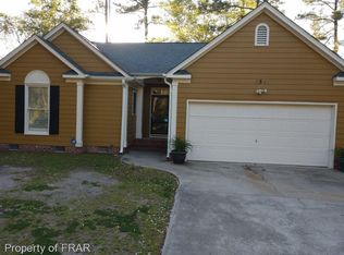 554 Stacy Weaver Dr, Fayetteville, NC 28311