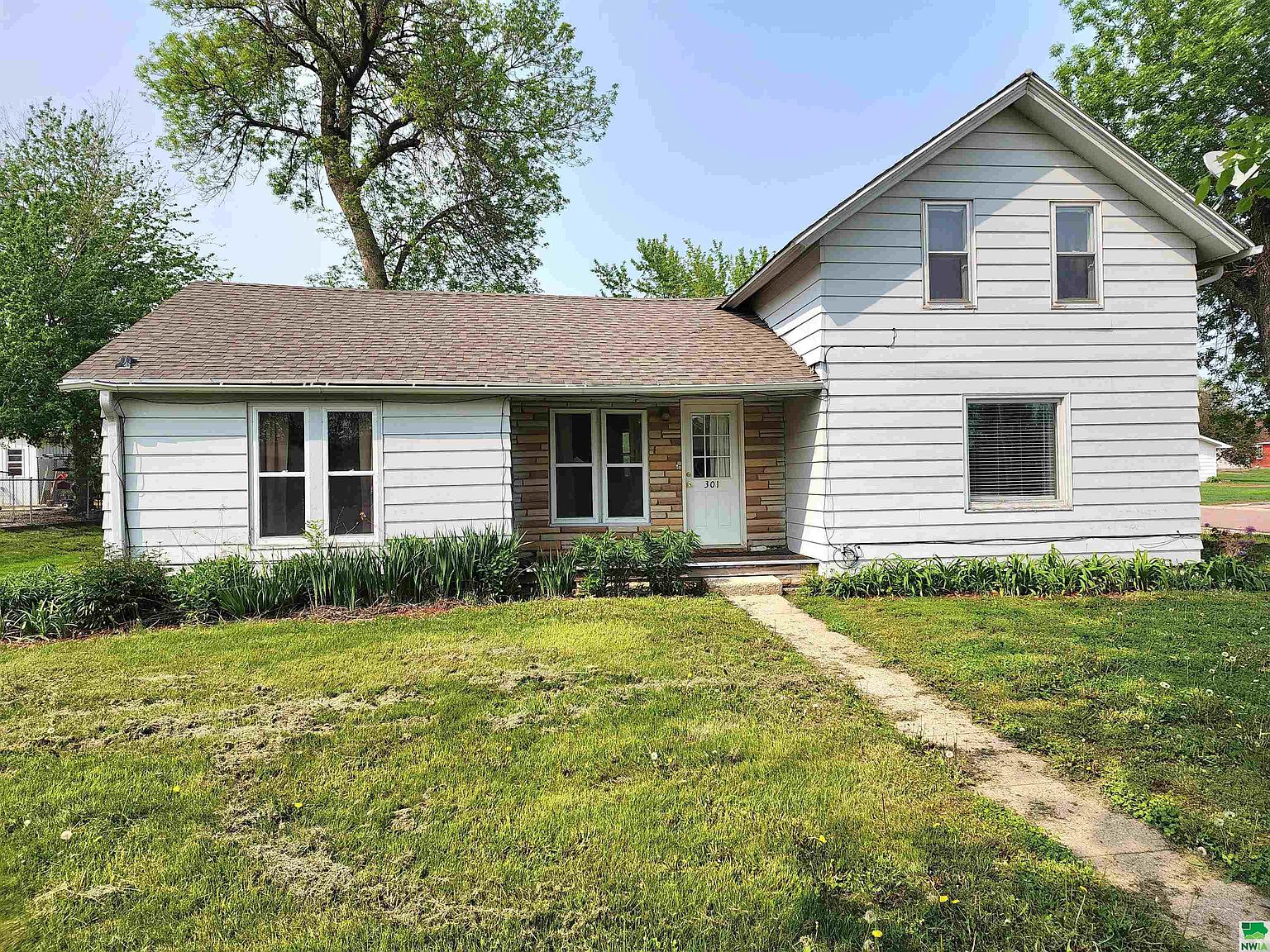301 W 4th St, Ponca, NE 68770 Zillow