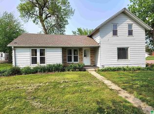 301 W 4th St, Ponca, NE 68770