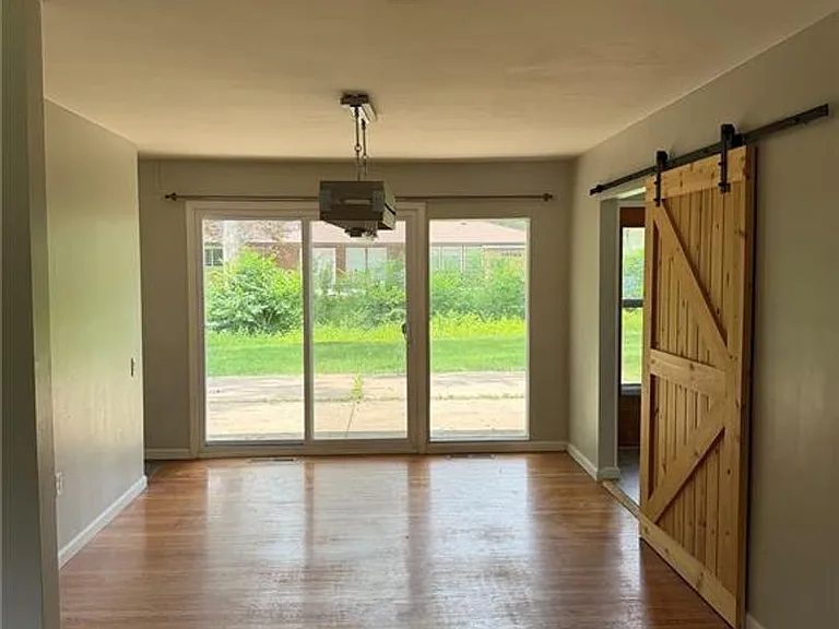 709 Elkington Ln — Photo 12