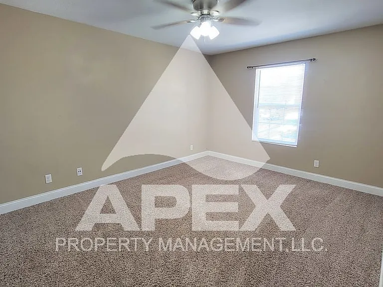 Avalon Apartment Homes — Photo 10