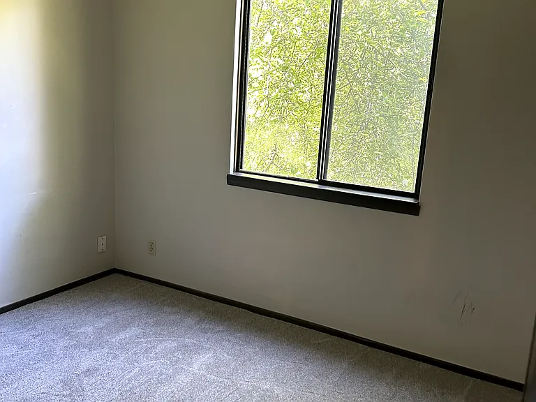 bedroom2