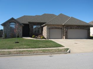 643 N Rockingham Ave, Nixa, MO 65714