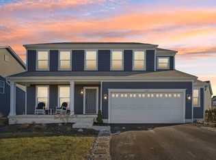 427 Bethpage Blvd, Commercial Point, OH 43116