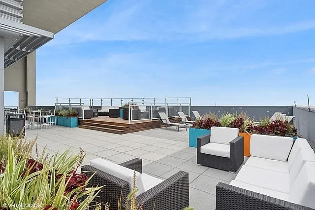 600 N Lake Shore Dr #3504 — Photo 26