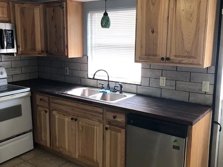 3022 Meadow Lake Ave — Photo 10