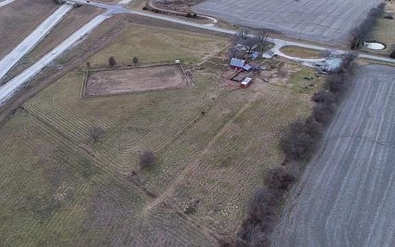 2nd image of 24700 Douglas Rd