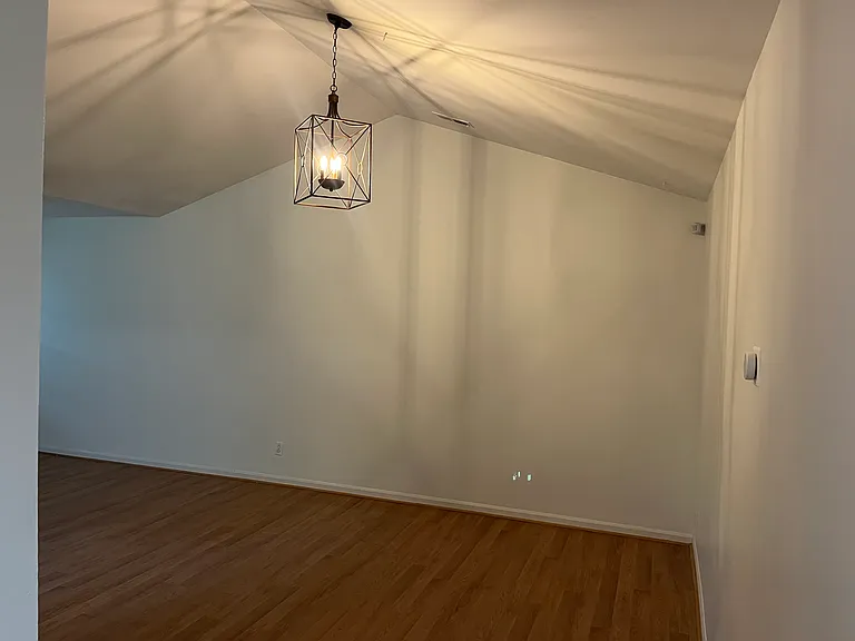3222 Selwyn Farms Ln #6 — Photo 1