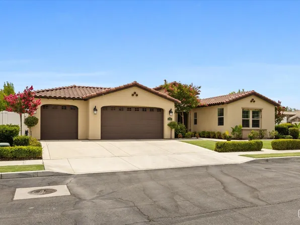 12719 Parkerhill Dr, Bakersfield, CA 93311