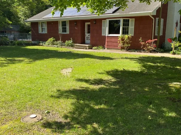 724 E Ocean Ave, Galloway, NJ 08205
