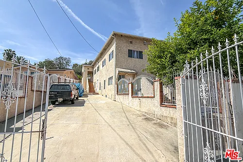 3331 1/2 City Terrace Dr Photo 1