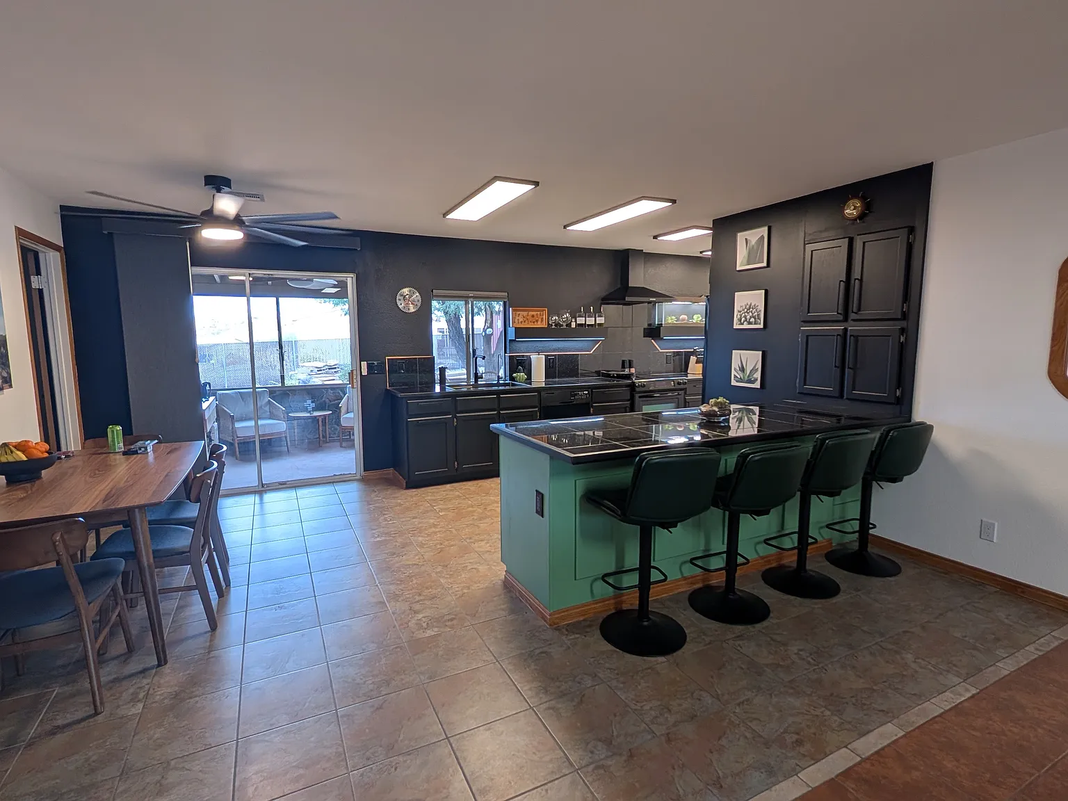 Merrill Ave, Bullhead City — Photo 2