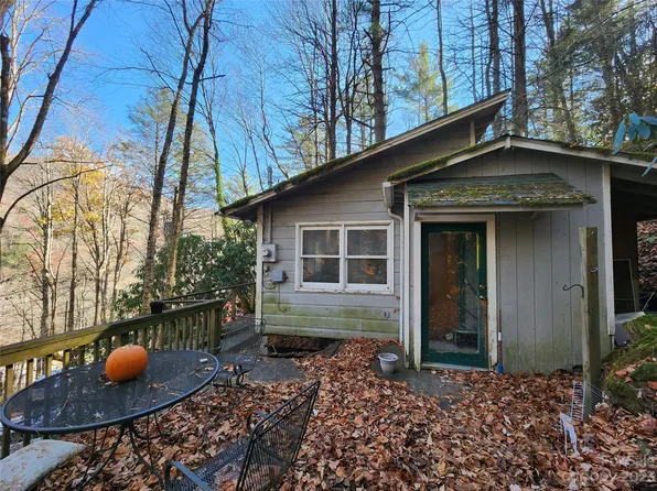 174 Leafy Ln, Boone, NC 28607